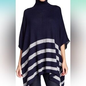 Love Token XS but fits more one size poncho